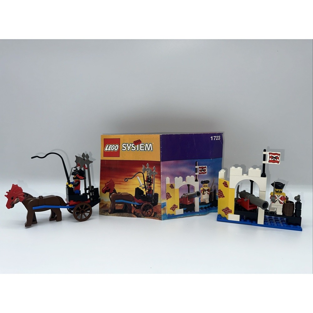 Vintage LEGO 1723 Castle Pirates System Combo Pack Complete w/ Instructions